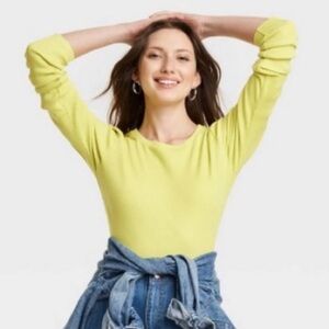 Universal Threads Neon Yellow Sweater Size XL NWT